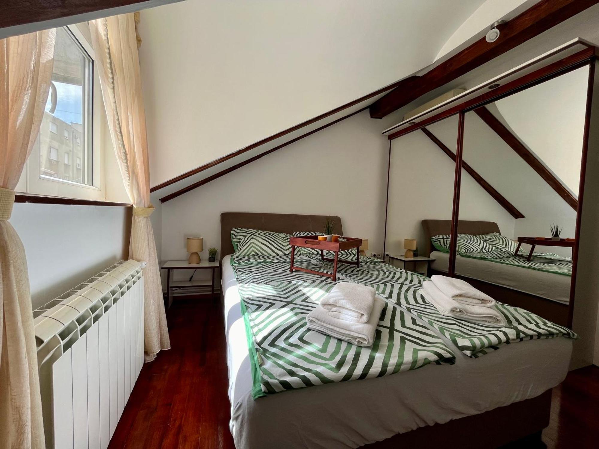 Apartamento Urban Oasis Belgrado Exterior foto