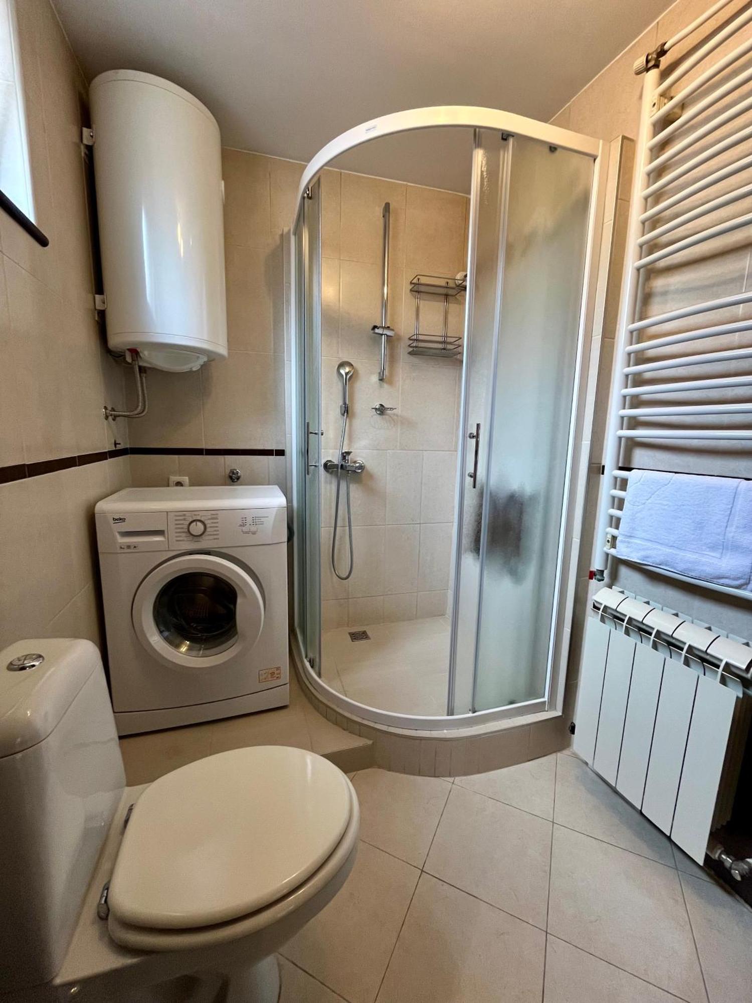 Apartamento Urban Oasis Belgrado Exterior foto